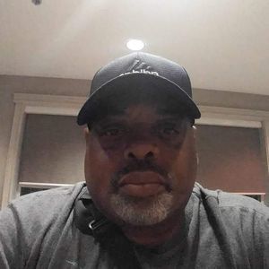 Meet your Posher, Tom